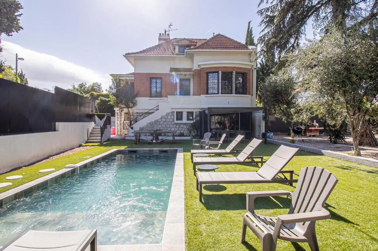 Grande Villa Marseille Proximite Stade Plage , Calanques contacts
